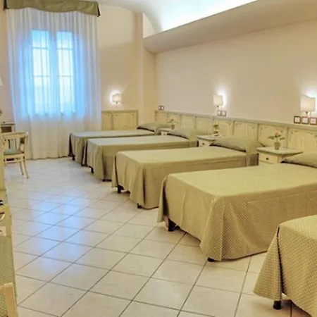 Santa Margherita - 3* Кортона