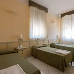 ホテル Santa Margherita - 3*