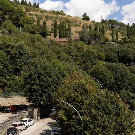 Santa Margherita - فندق كورتونا