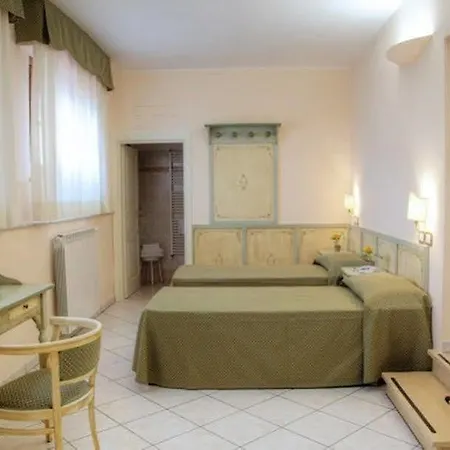فندق Santa Margherita - 2*