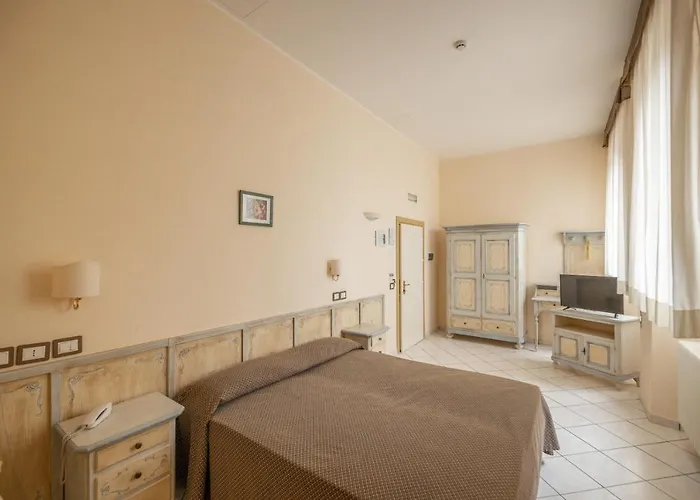 فندق Santa Margherita - كورتونا